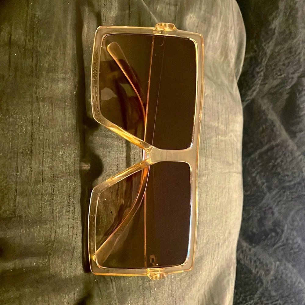 Sunglasses - Picture 1 of 1